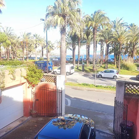 Face Mer Cap D'antibes,plages A Pied,wifi,parking, Villa